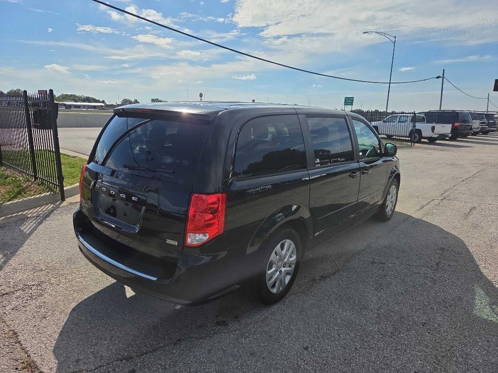 Dodge Grand Caravan photo 5