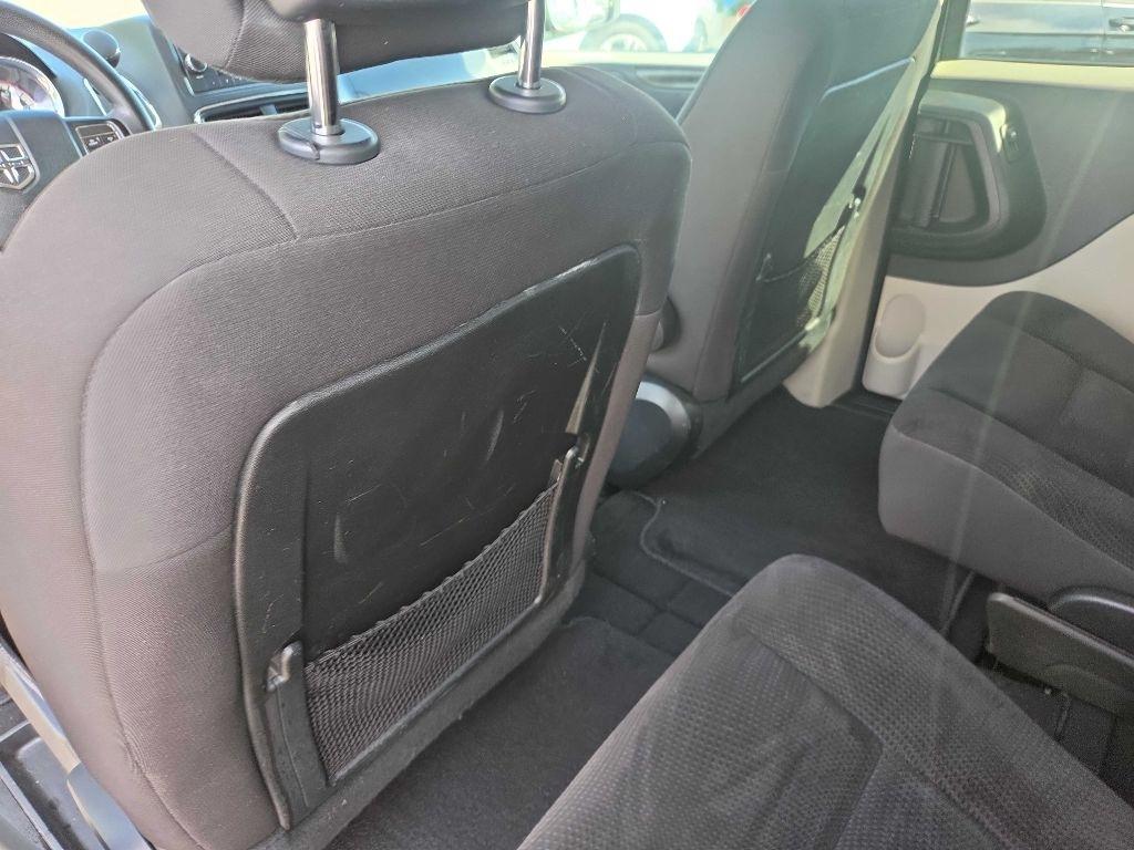Dodge Grand Caravan photo 27