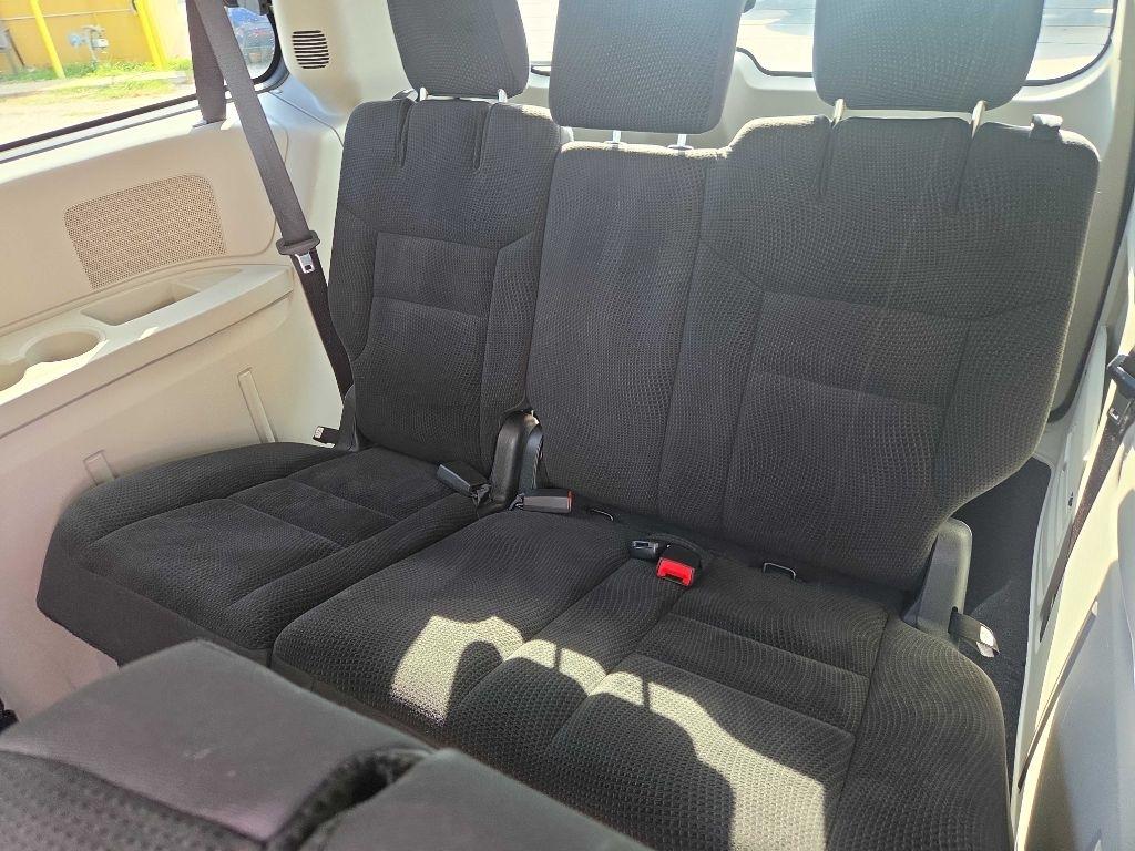 Dodge Grand Caravan photo 28