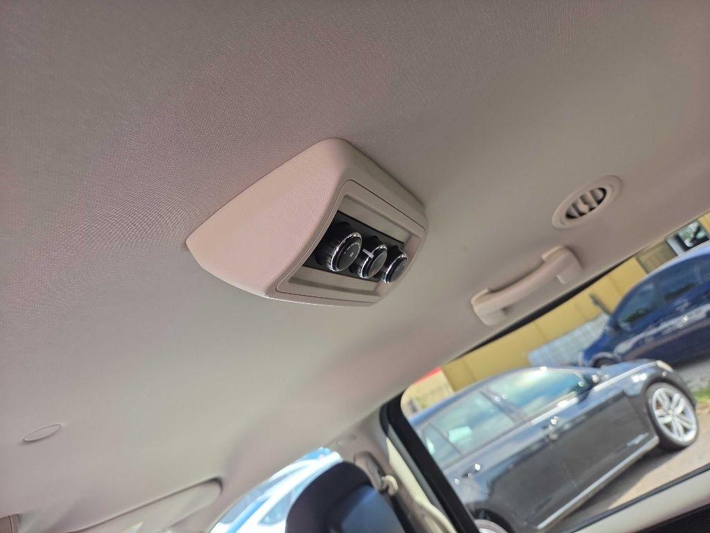 Dodge Grand Caravan photo 29