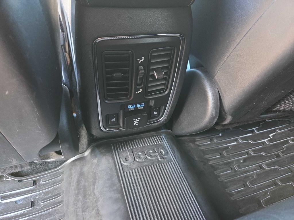 Jeep Grand Cherokee Overland 4WD 2015