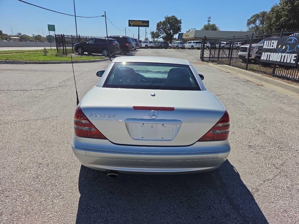 Mercedes-Benz SLK SLK320 2001