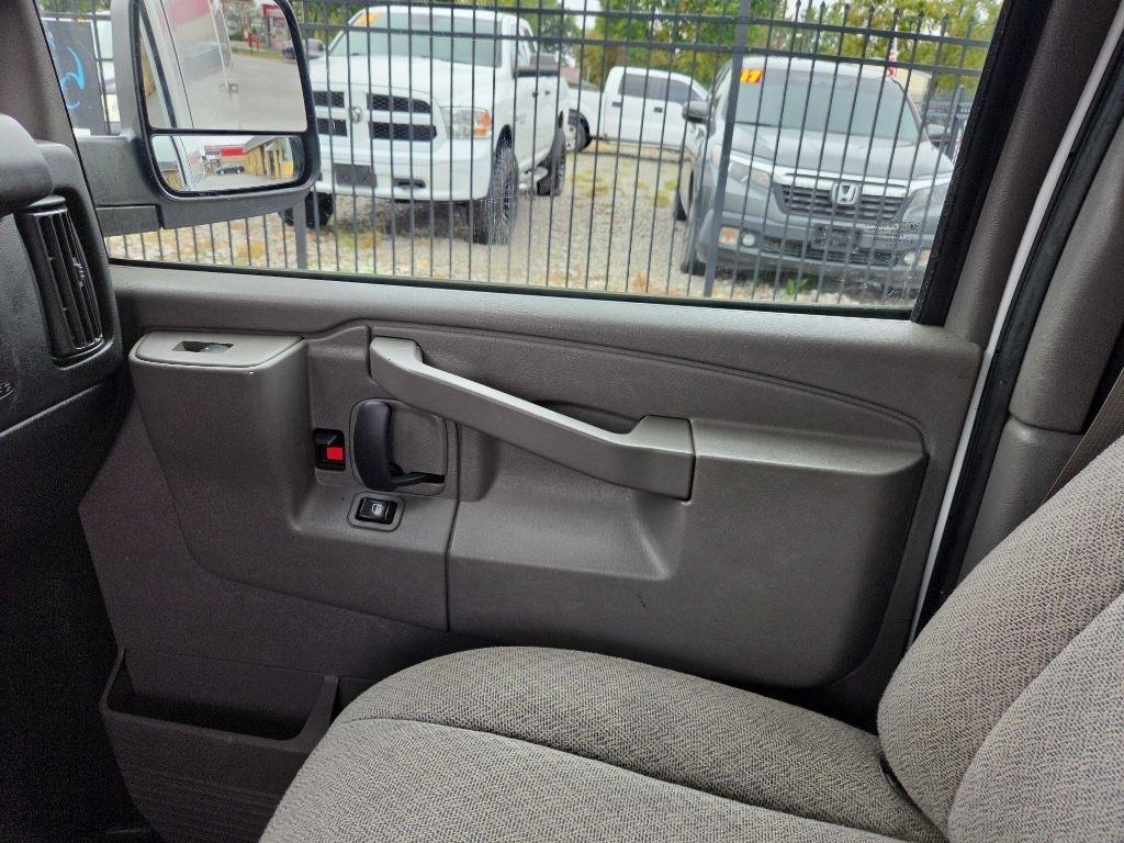 Chevrolet Express 3500 Cargo 2017