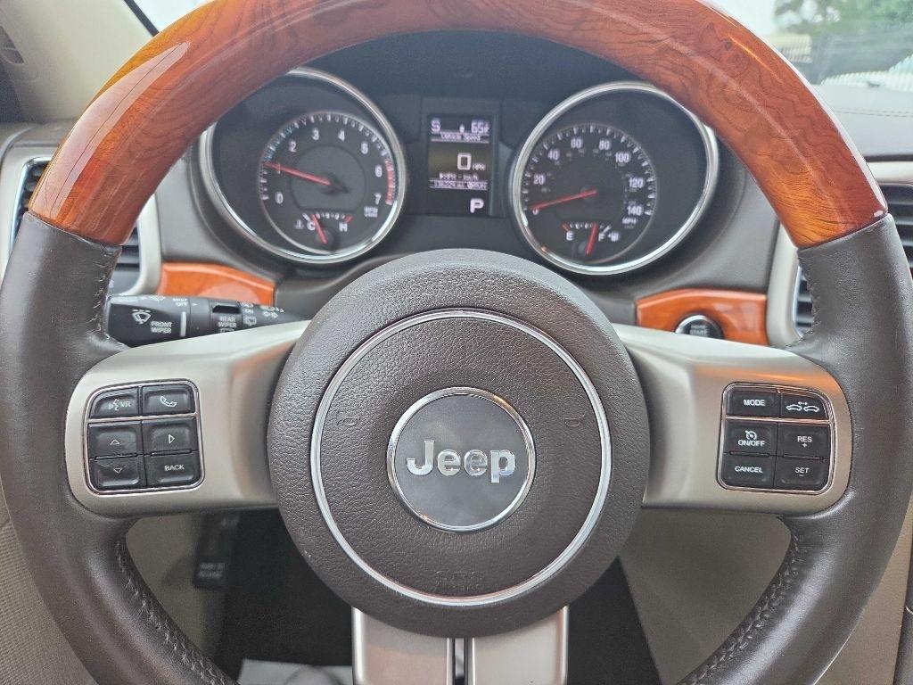 Jeep Grand Cherokee Overland 4WD 2013