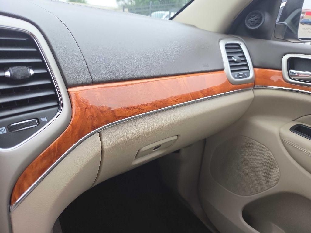 Jeep Grand Cherokee Overland 4WD 2013