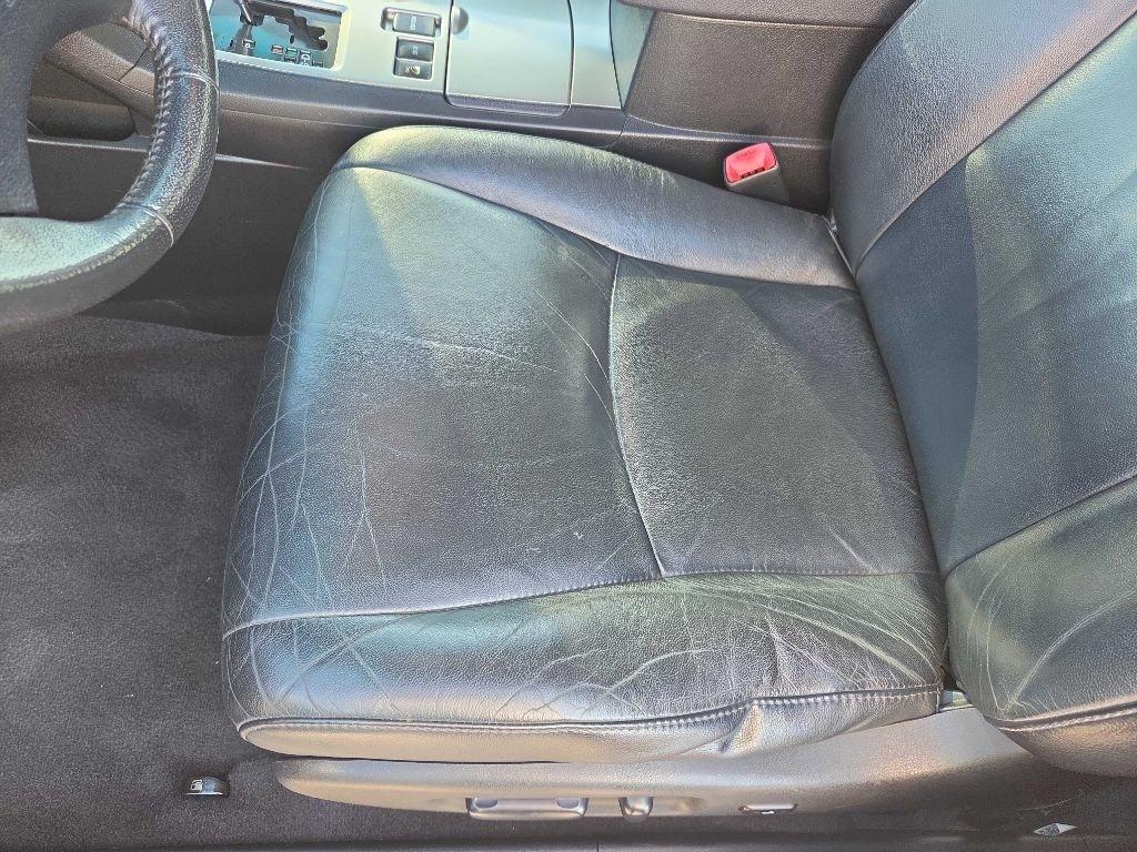 Toyota Highlander Base 4WD 2011