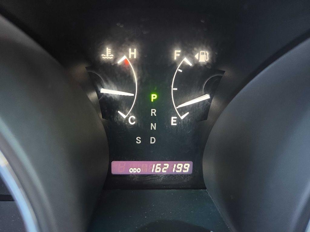 Toyota Highlander Base 4WD 2011