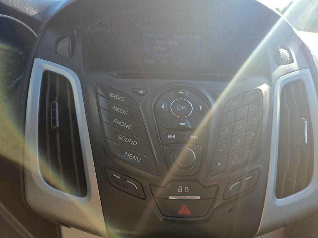 Ford Focus SE Sedan 2014