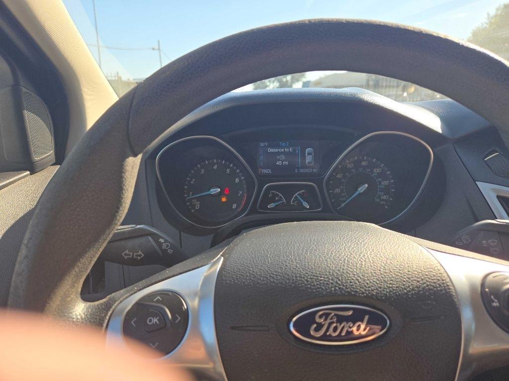 Ford Focus SE Sedan 2014