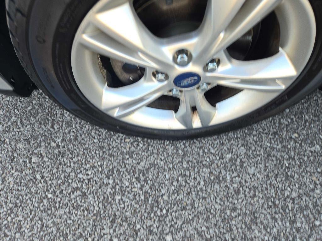 Ford Focus SE Sedan 2014