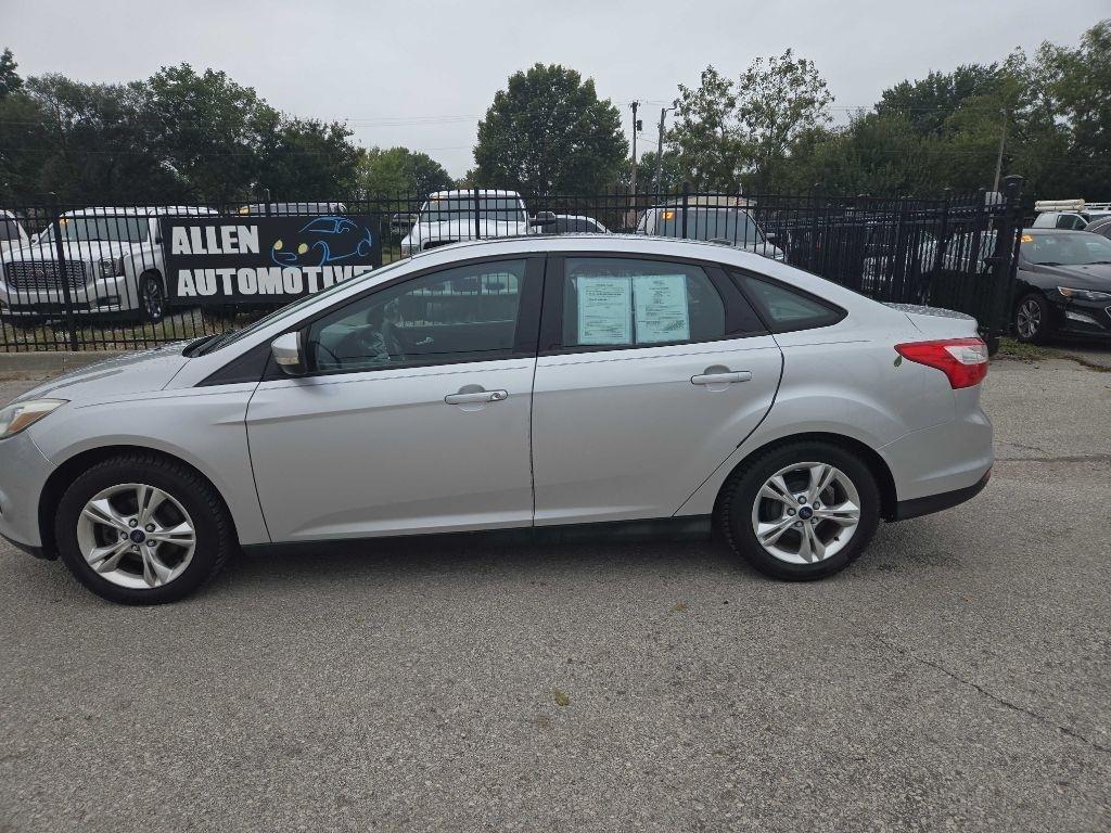 Ford Focus SE Sedan 2014