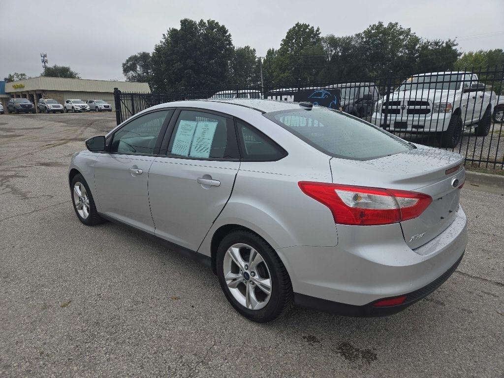 Ford Focus SE Sedan 2014