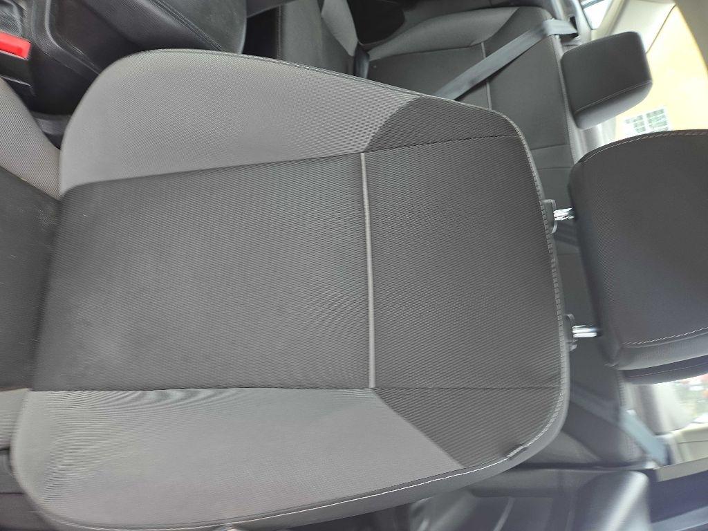 Ford Focus SE Sedan 2014