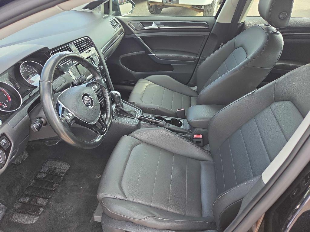 Volkswagen Golf TSI S 6A 2015