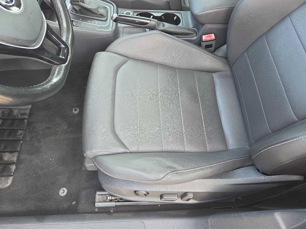 Volkswagen Golf TSI S 6A 2015