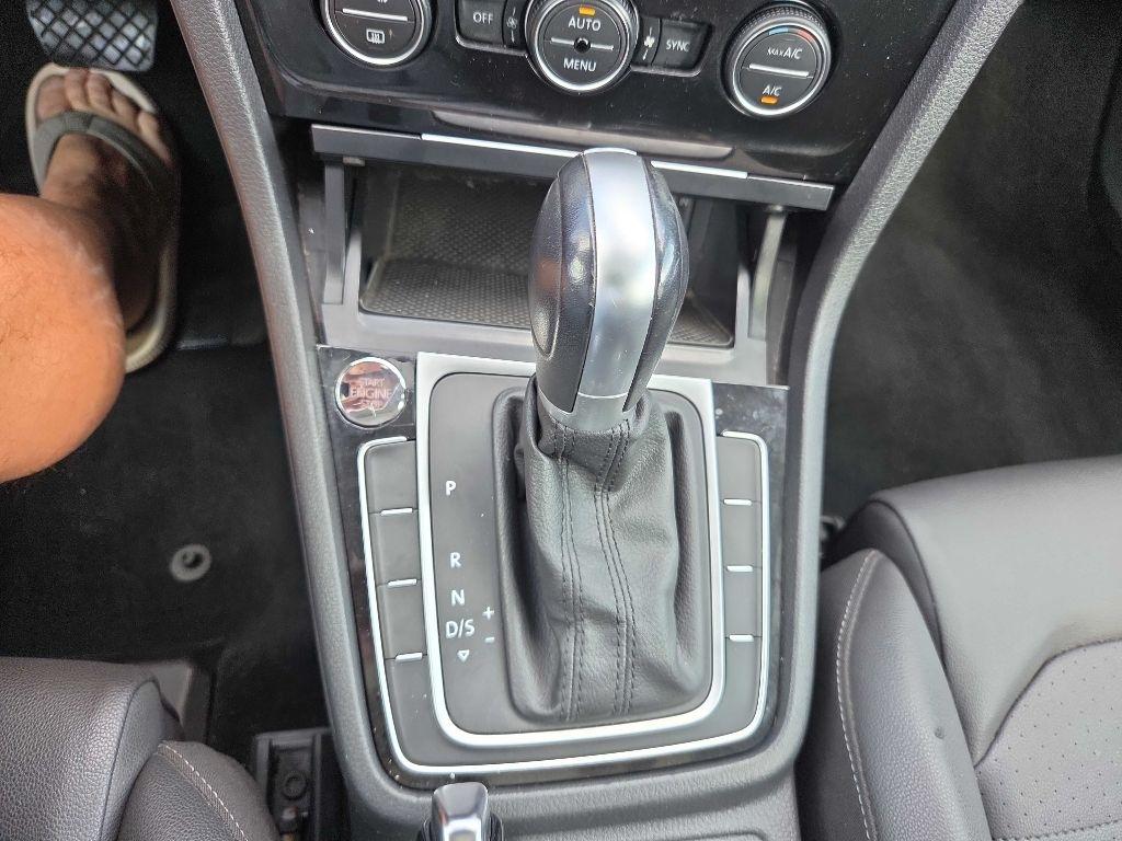 Volkswagen Golf TSI S 6A 2015