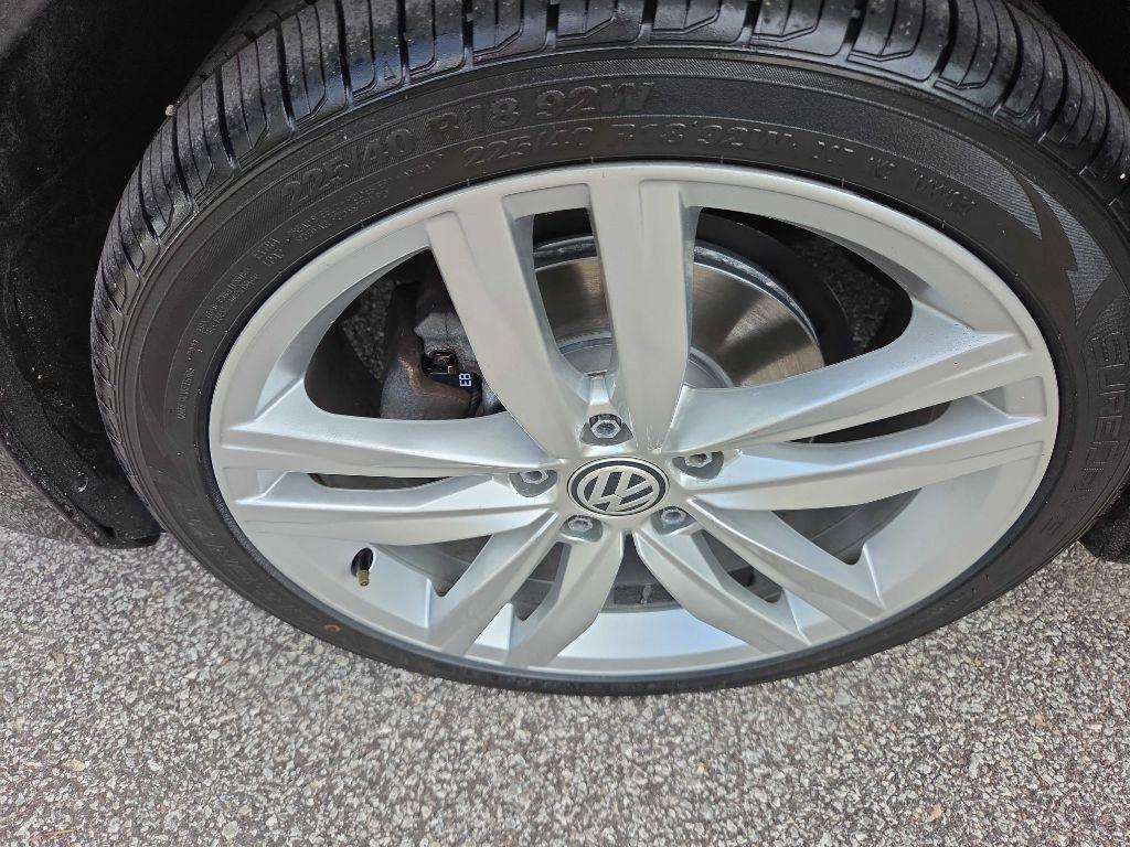 Volkswagen Golf TSI S 6A 2015
