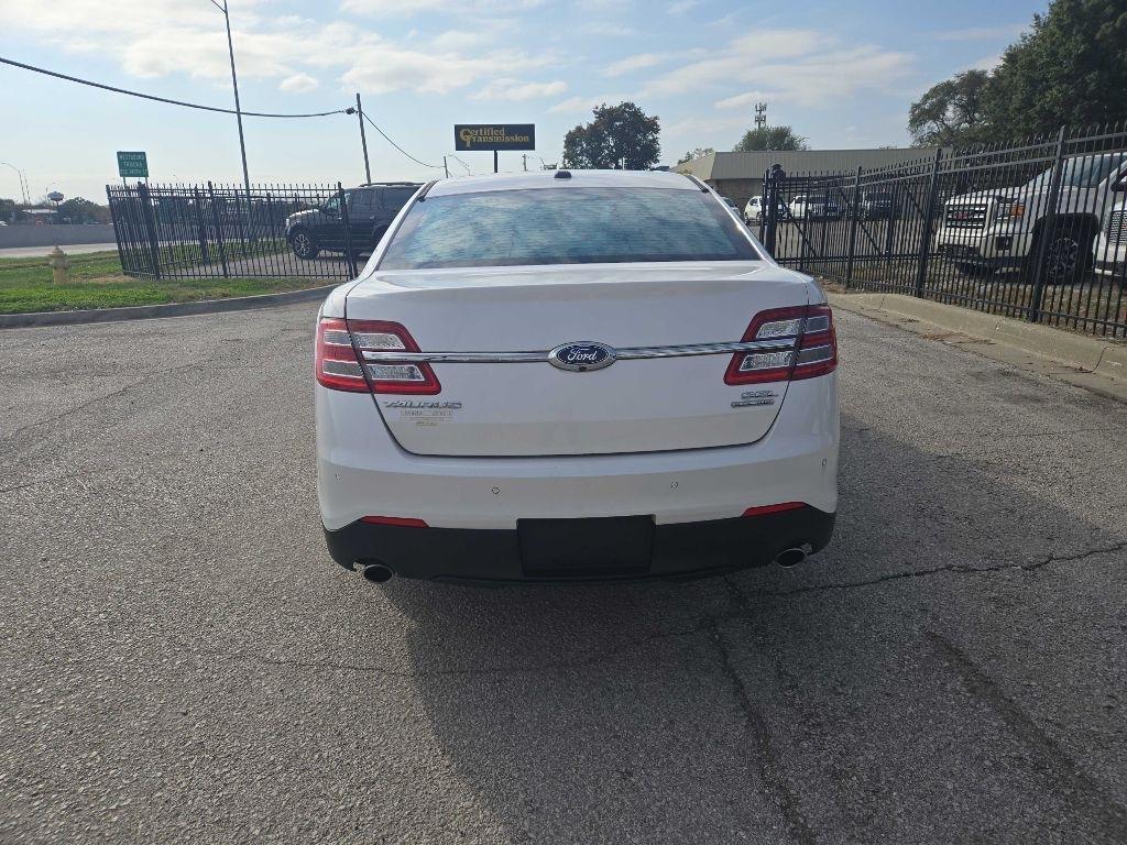 Ford Taurus SEL FWD 2017