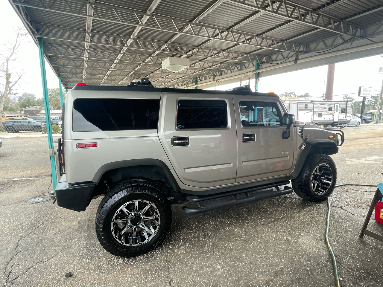 HUMMER H2 Sport Utility 2003