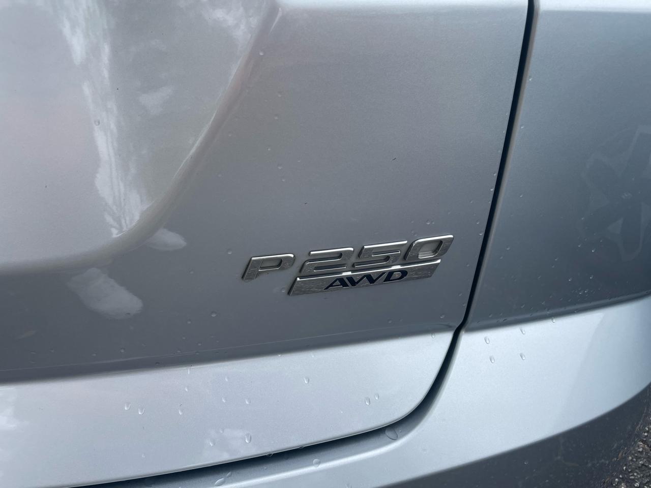 Jaguar E-Pace SE 2020