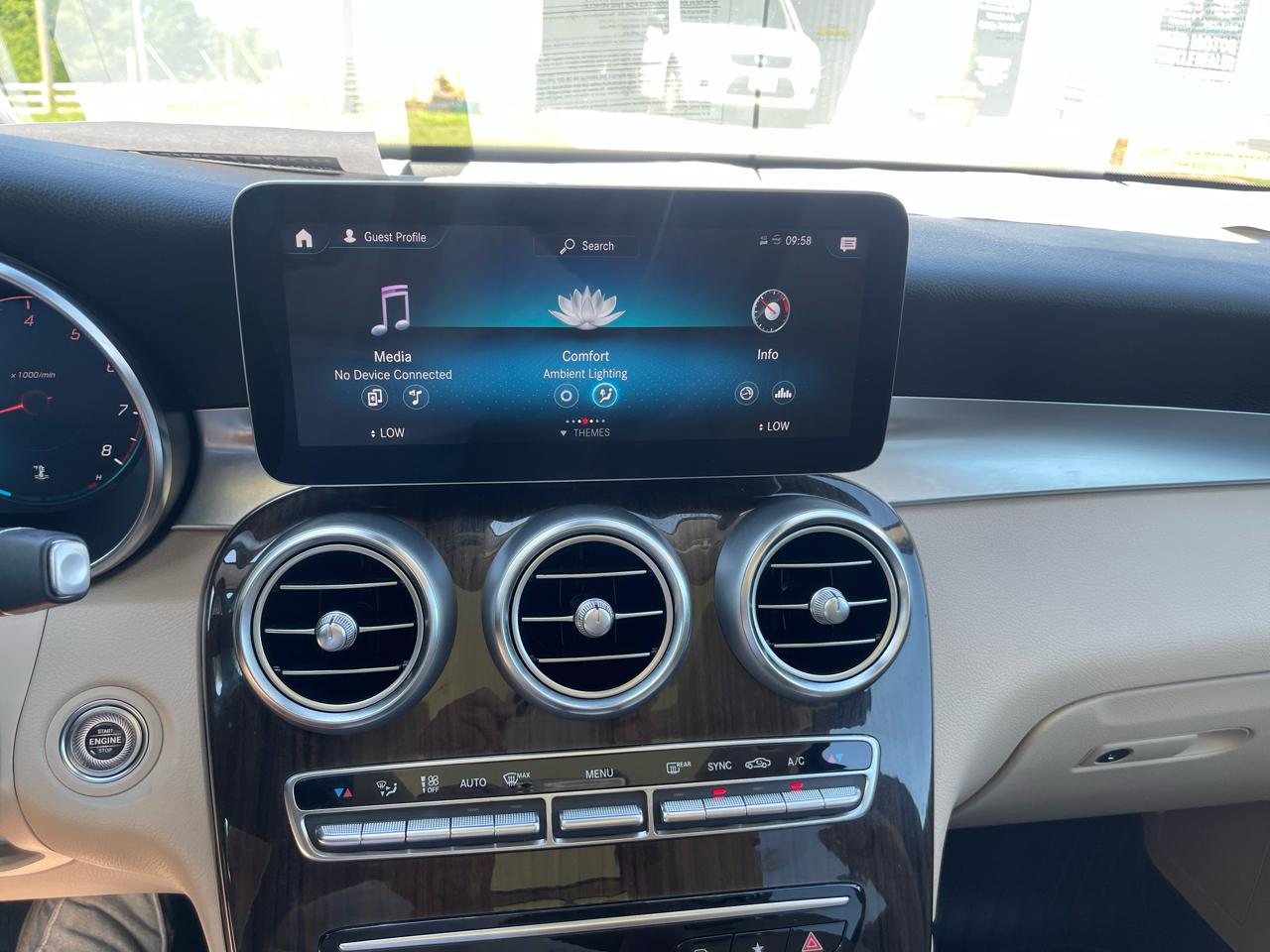 Mercedes-Benz GLC-Class GLC300 2022