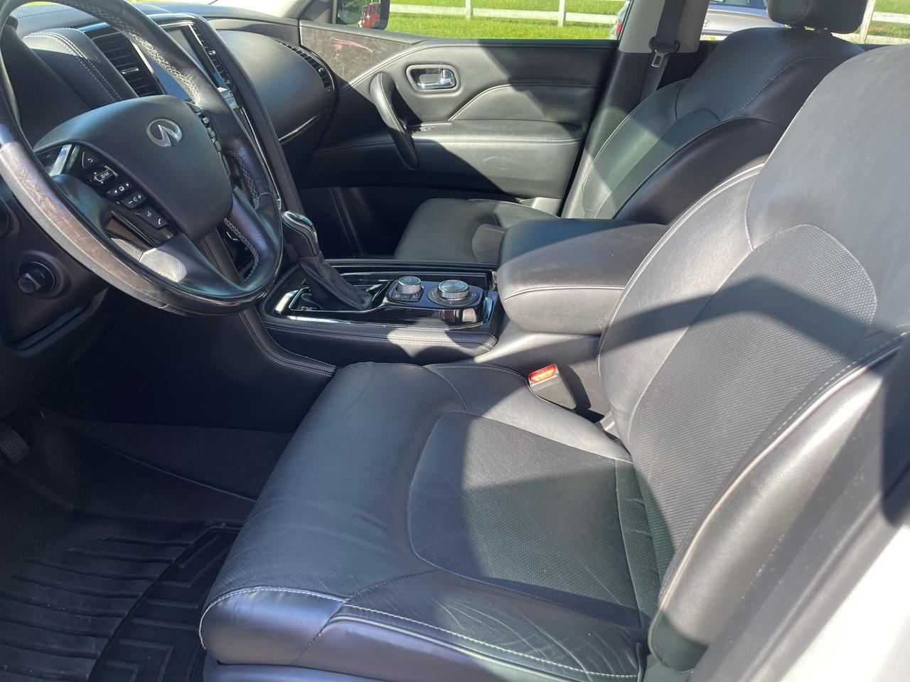 Infiniti QX80 LUXE 4WD 2021