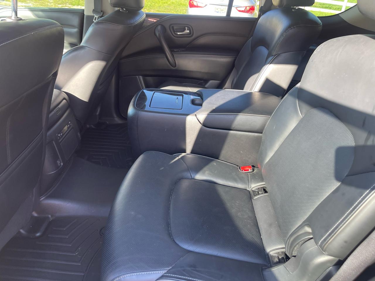 Infiniti QX80 LUXE 4WD 2021