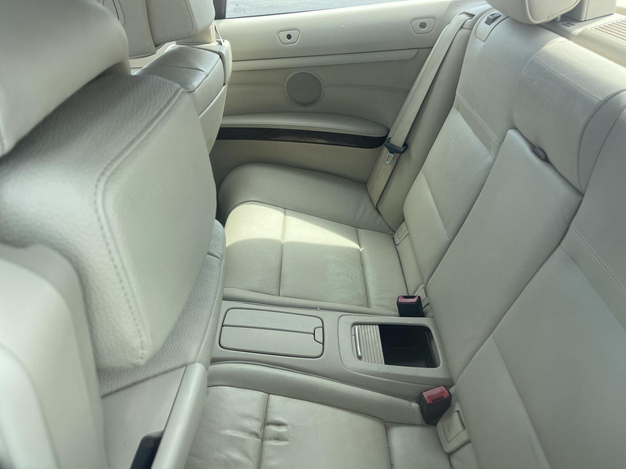 BMW 3-Series 328i Convertible 2011
