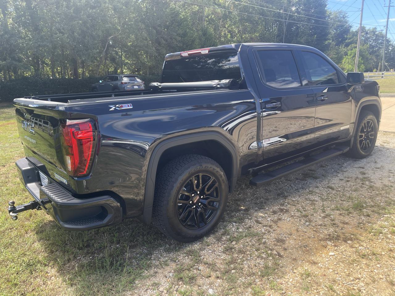 GMC Sierra 1500 Elevation Crew Cab 4WD 2026