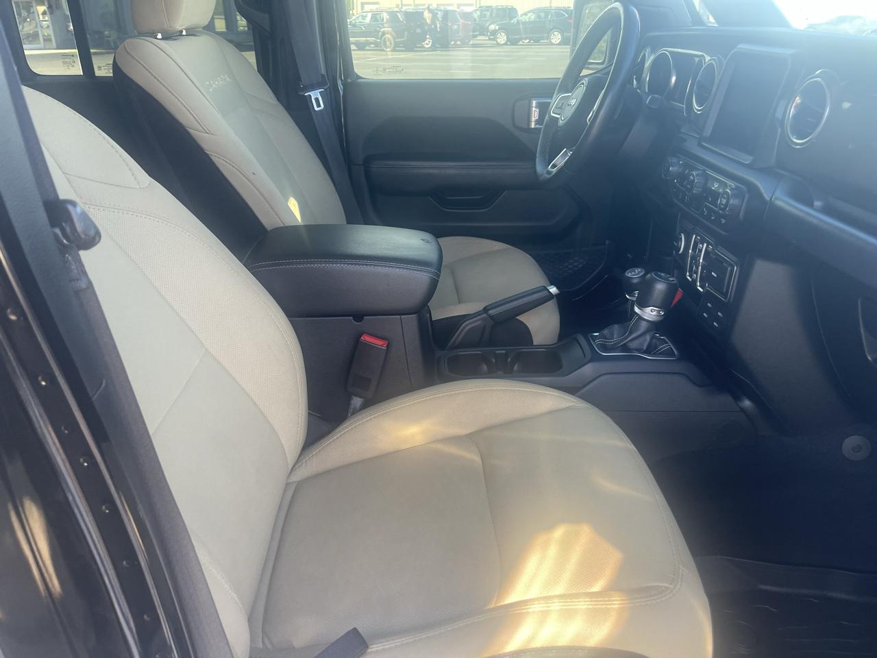 Jeep Wrangler Unlimited Sahara 2019