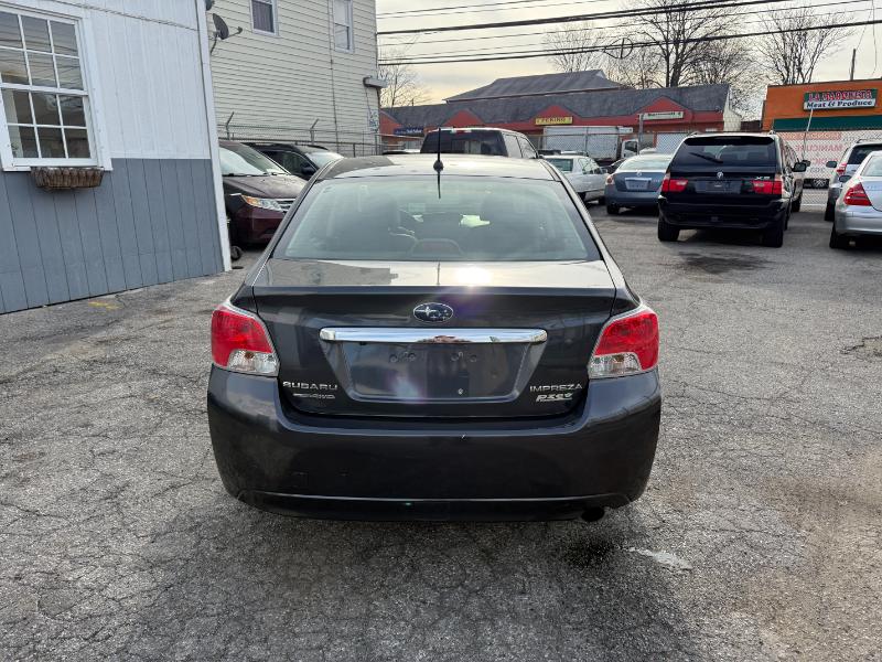 Subaru Impreza Sedan 4dr Auto 2.0i Limited 2014