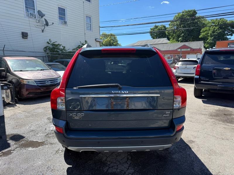 Volvo XC90 AWD 4dr I6 w/Snrf/3rd Row 2007