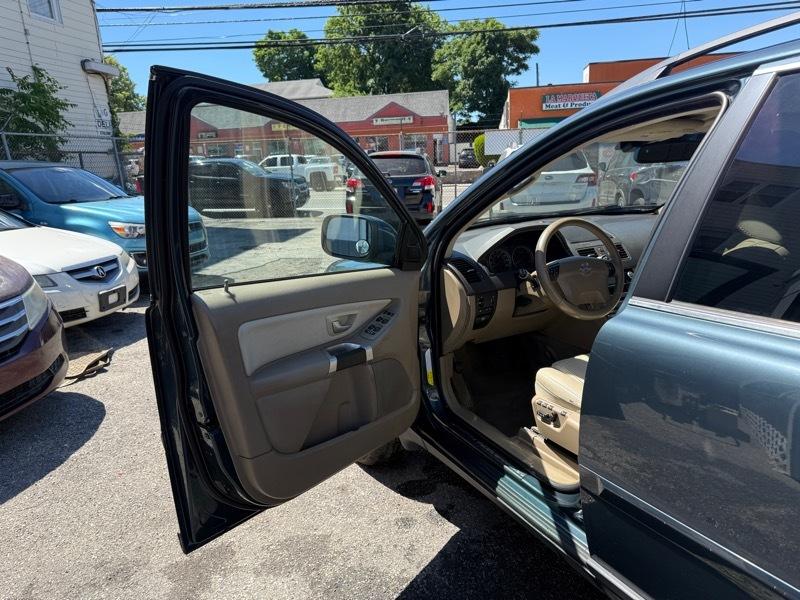 Volvo XC90 AWD 4dr I6 w/Snrf/3rd Row 2007