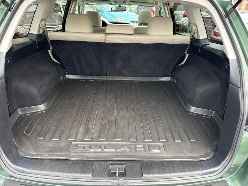 Subaru Outback 4dr Wgn H4 Man 2.5i Premium 2012