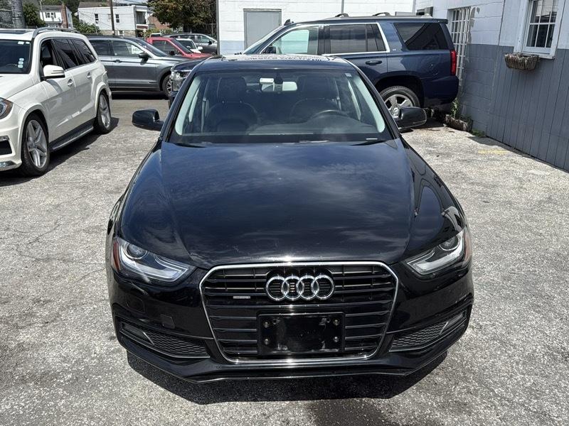 Audi A4 Auto quattro 2.0T Premium 2016