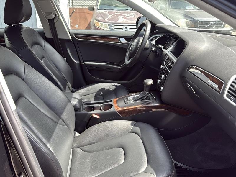 Audi A4 Auto quattro 2.0T Premium 2016