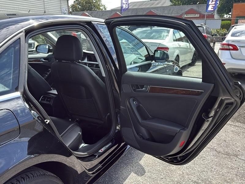 Audi A4 Auto quattro 2.0T Premium 2016