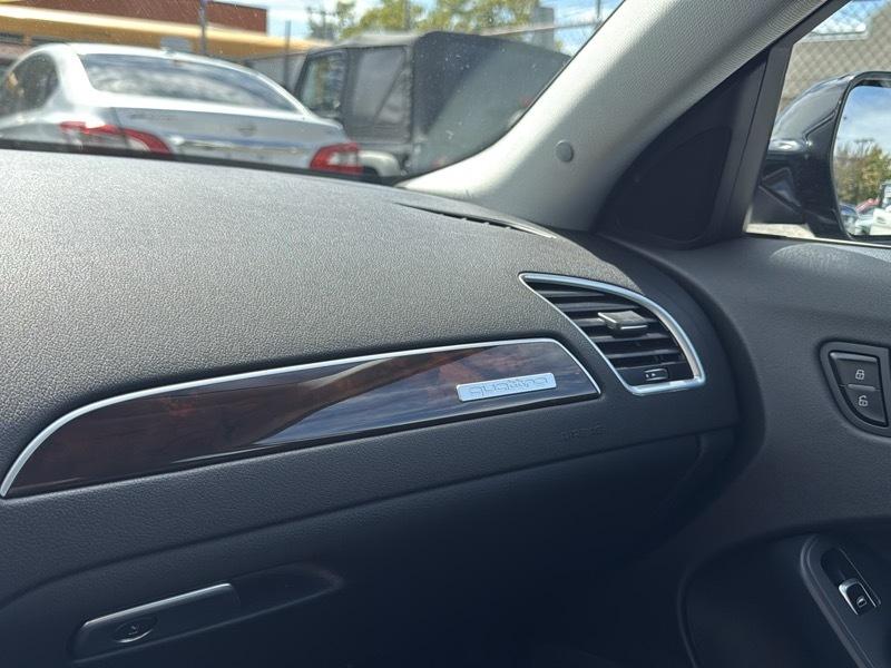 Audi A4 Auto quattro 2.0T Premium 2016