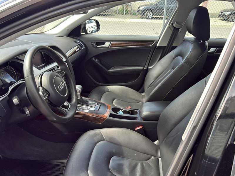 Audi A4 Auto quattro 2.0T Premium 2016