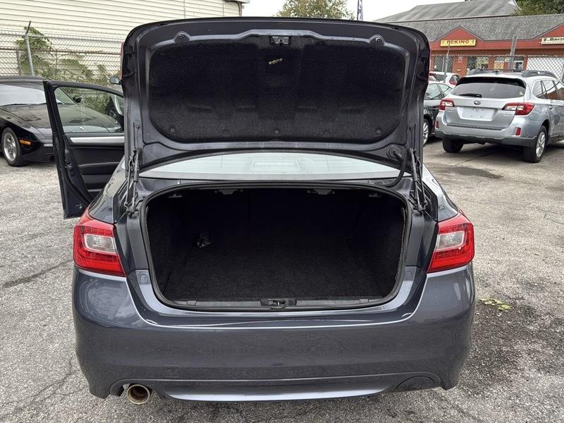 Subaru Legacy 2.5i Premium 2017