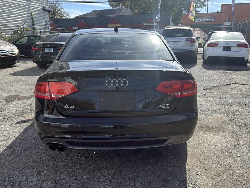 Audi A4 4dr Sdn Auto quattro 2.0T Premium Plus 2012