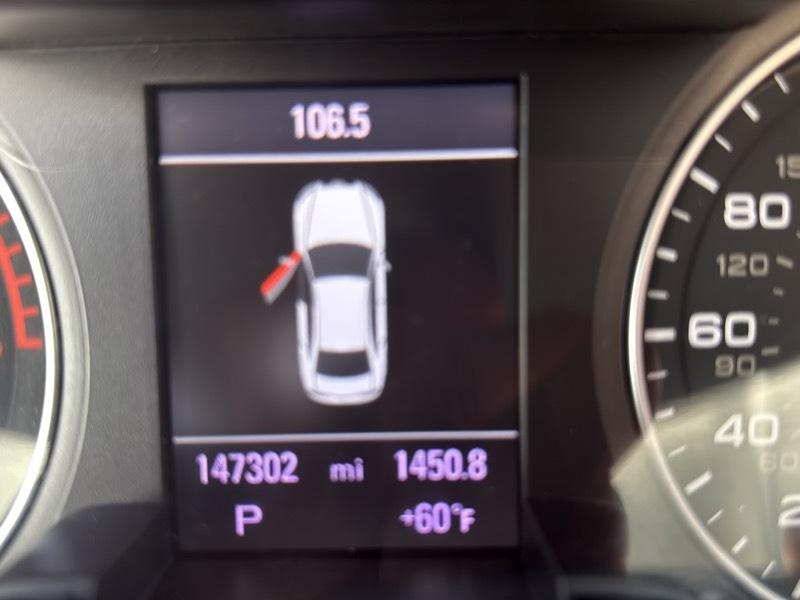 Audi A4 4dr Sdn Auto quattro 2.0T Premium Plus 2012