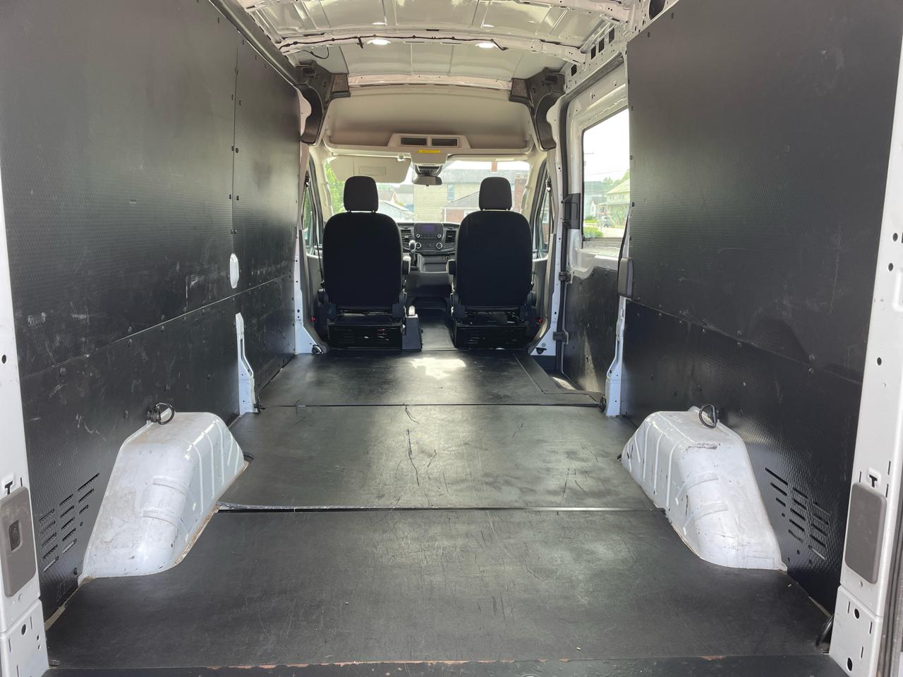 Ford Transit 250 Van Med. Roof w/Sliding Pass. 148-in. WB 2020