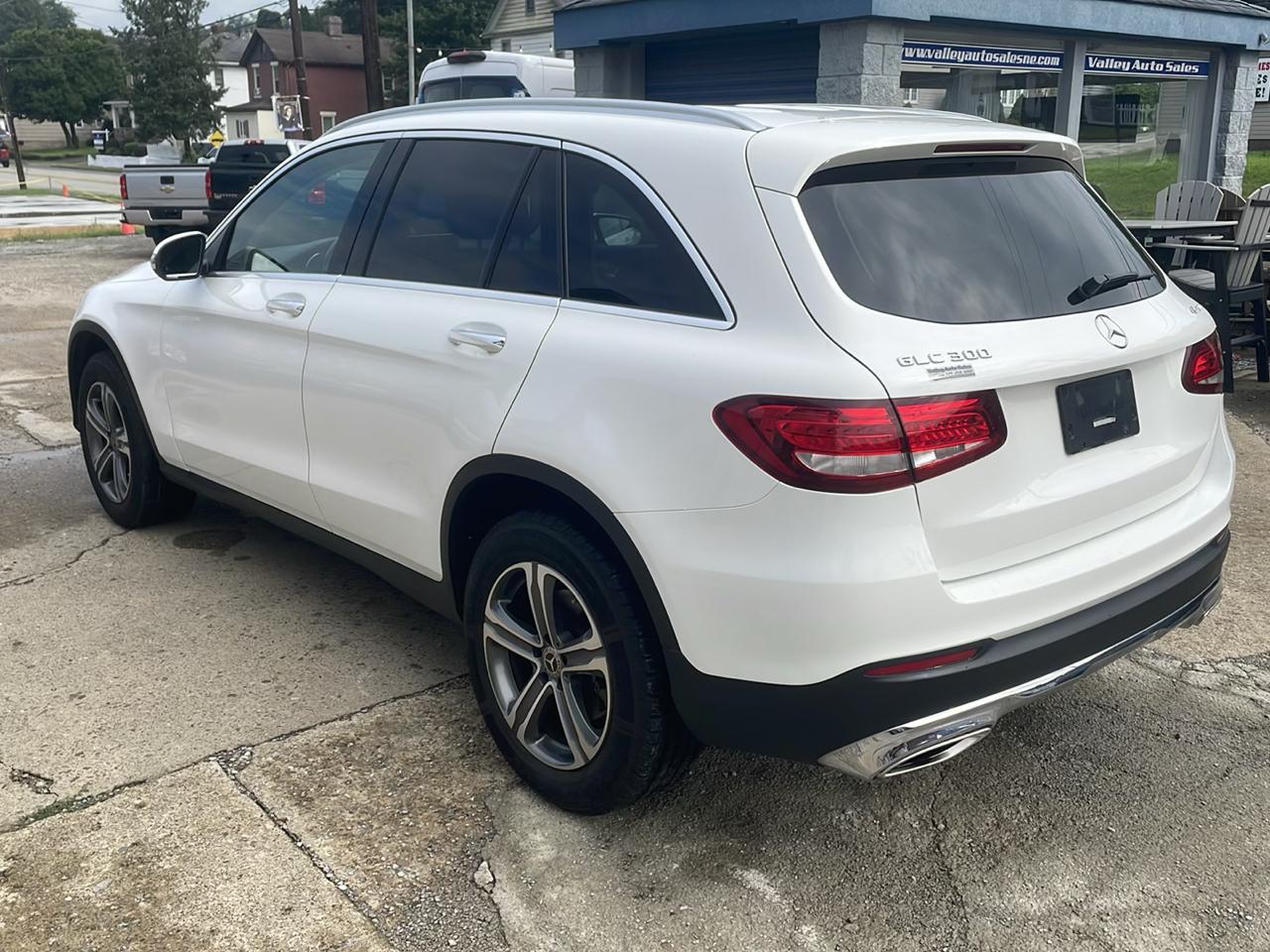 Mercedes-Benz GLC-Class GLC300 4MATIC 2018