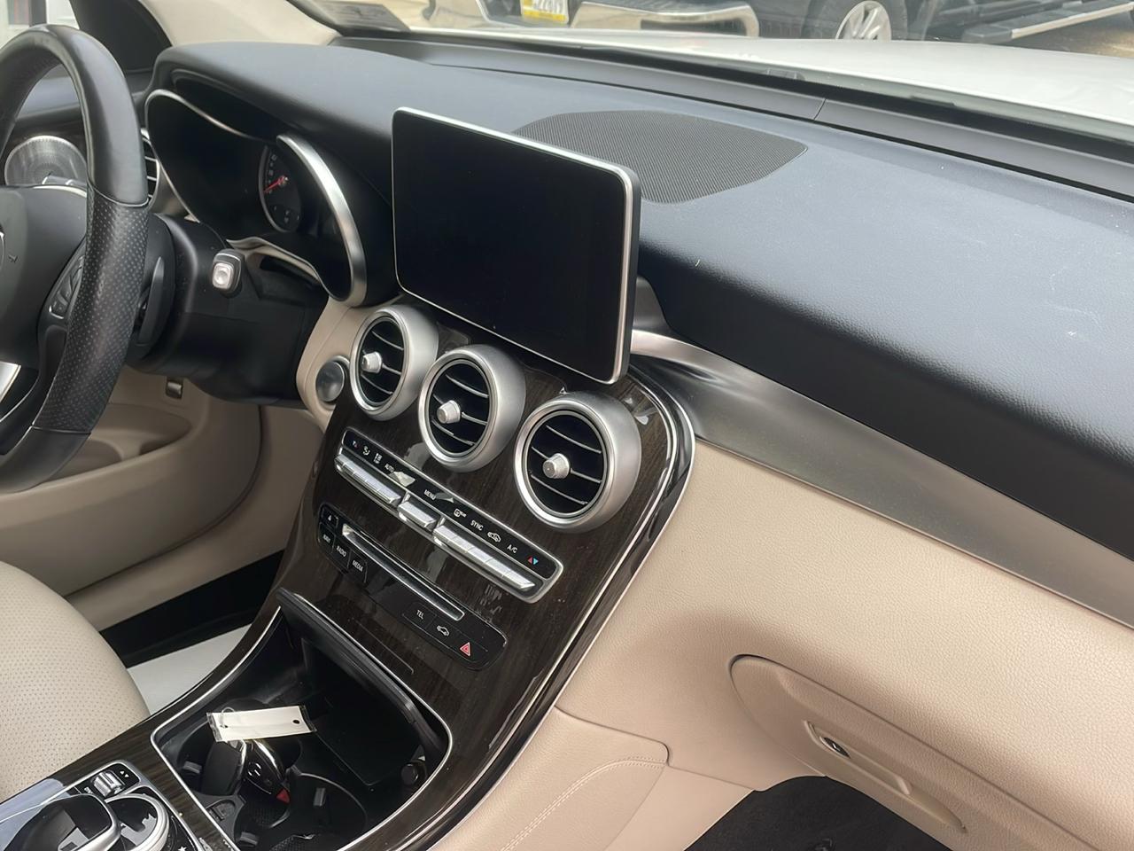 Mercedes-Benz GLC-Class GLC300 4MATIC 2018