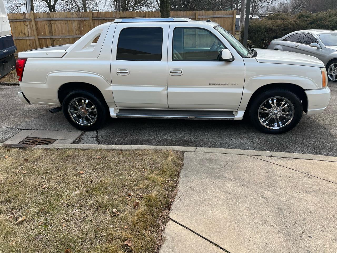 Cadillac Escalade EXT Sport Utility Truck 2005