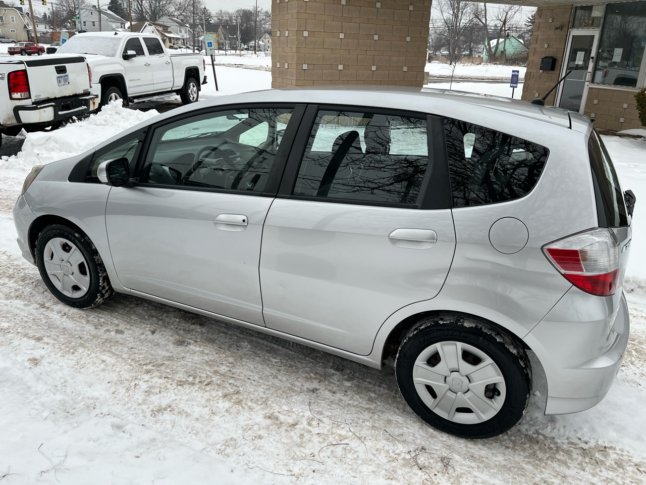 Honda Fit 5-Speed AT 2013