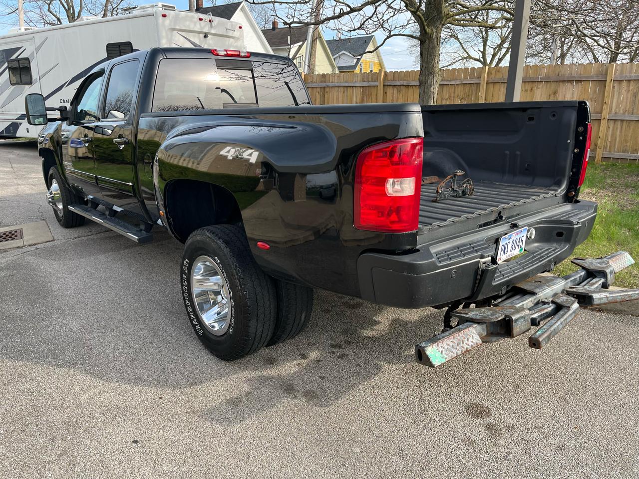 Chevrolet Silverado 3500HD LTZ Crew Cab DRW 4WD 2009