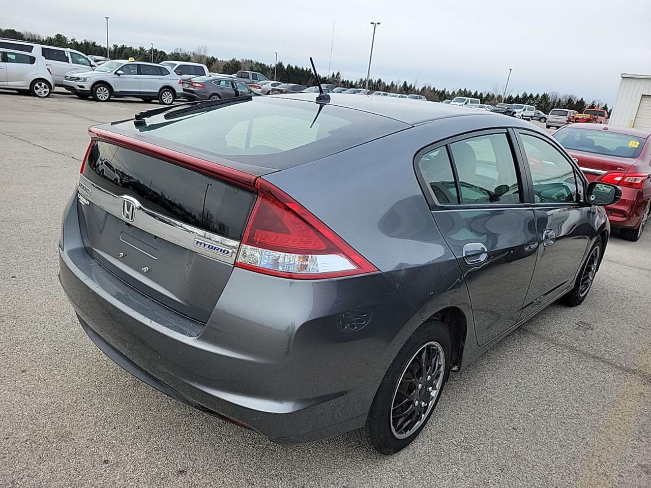 Honda Insight LX 2012