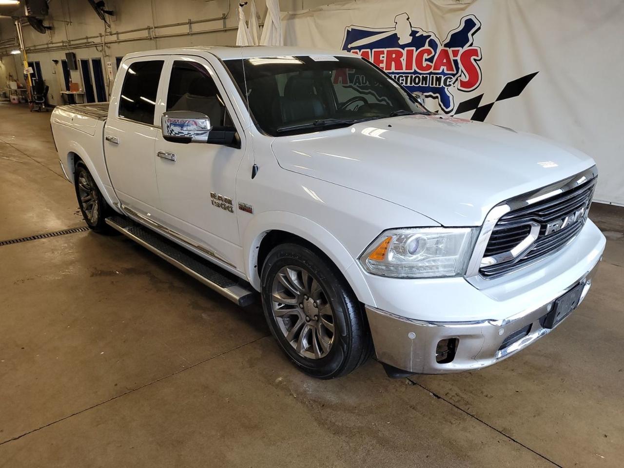 RAM 1500 Longhorn Crew Cab SWB 4WD 2016